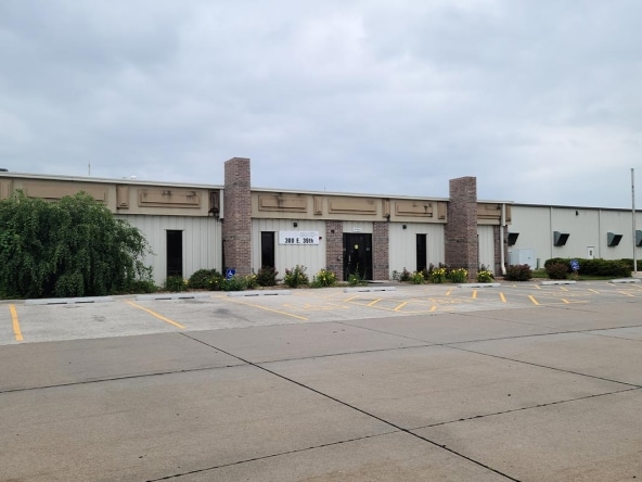 300 E 39th St, Hastings NE