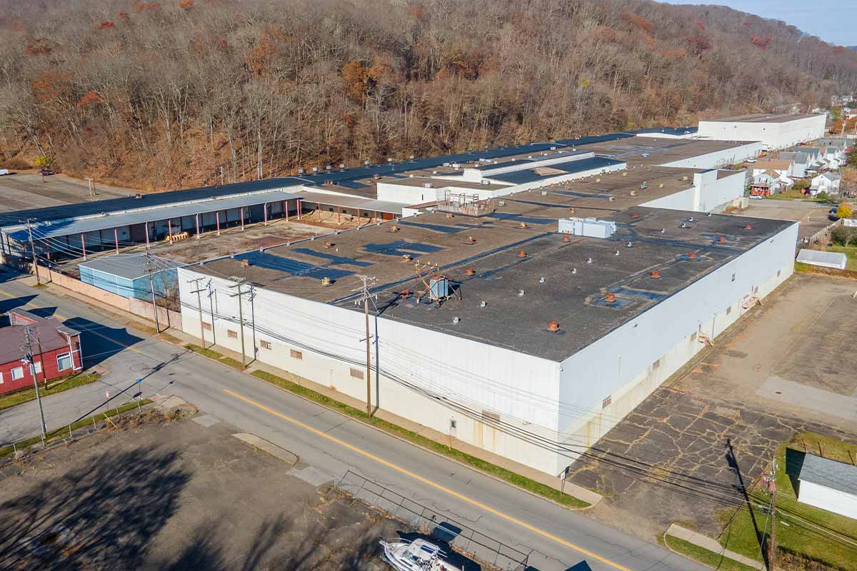 325 Buffalo St; Franklin, PA - Phoenix Investors