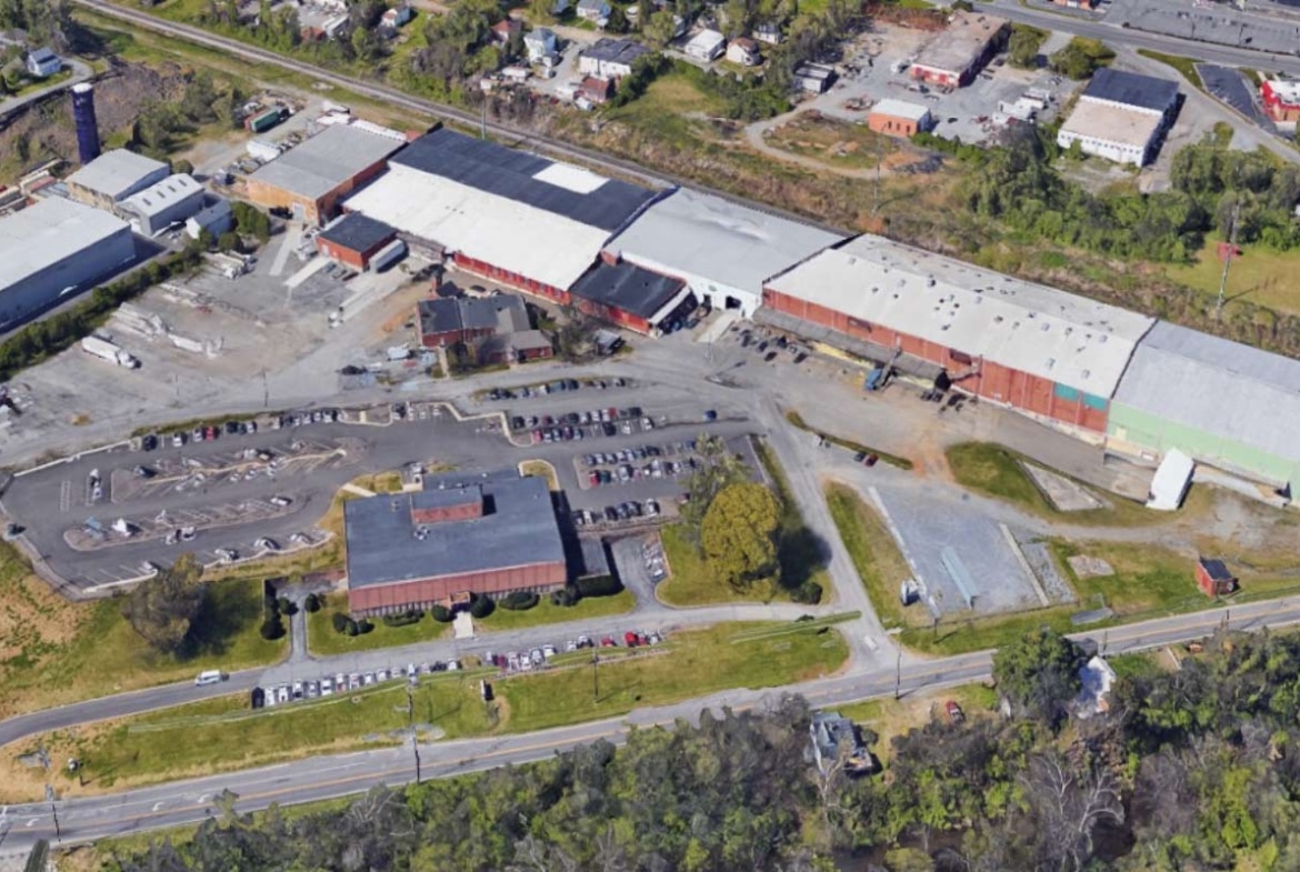 3330 Hollins Rd | Roanoke, VA