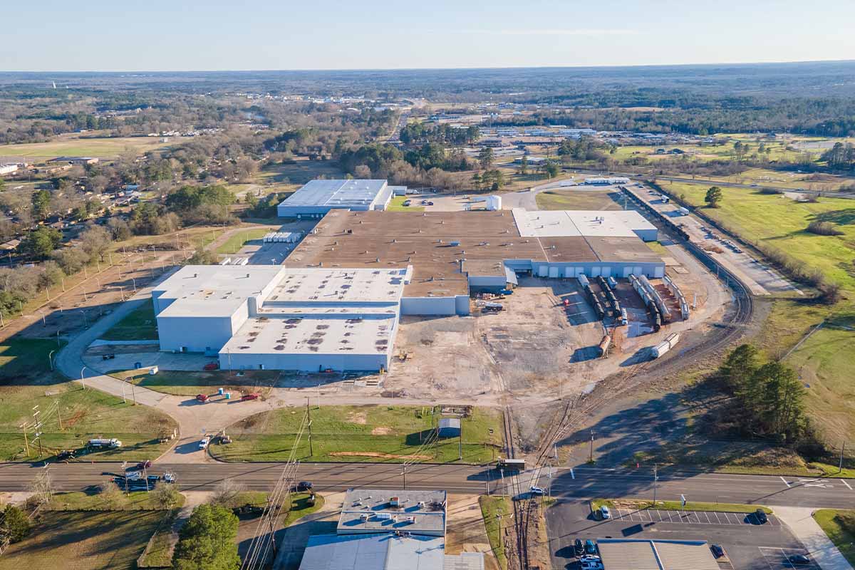 4350 W Loop 281; Longview, TX - Phoenix Investors