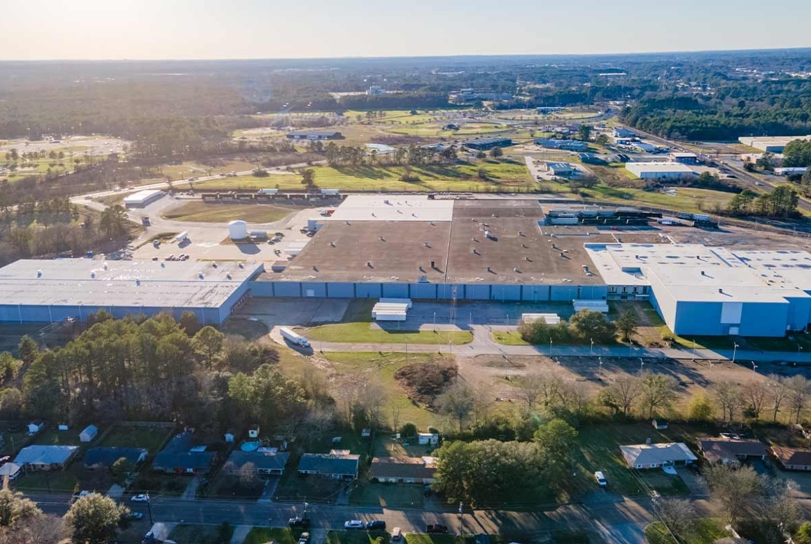 4350 W Loop 281; Longview, TX - Phoenix Investors