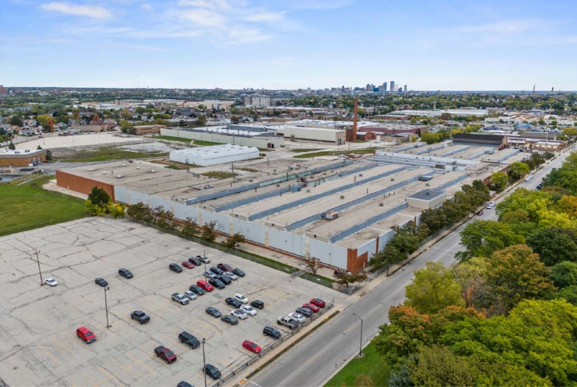 4800 W Mitchell St, West Milwaukee, Wi