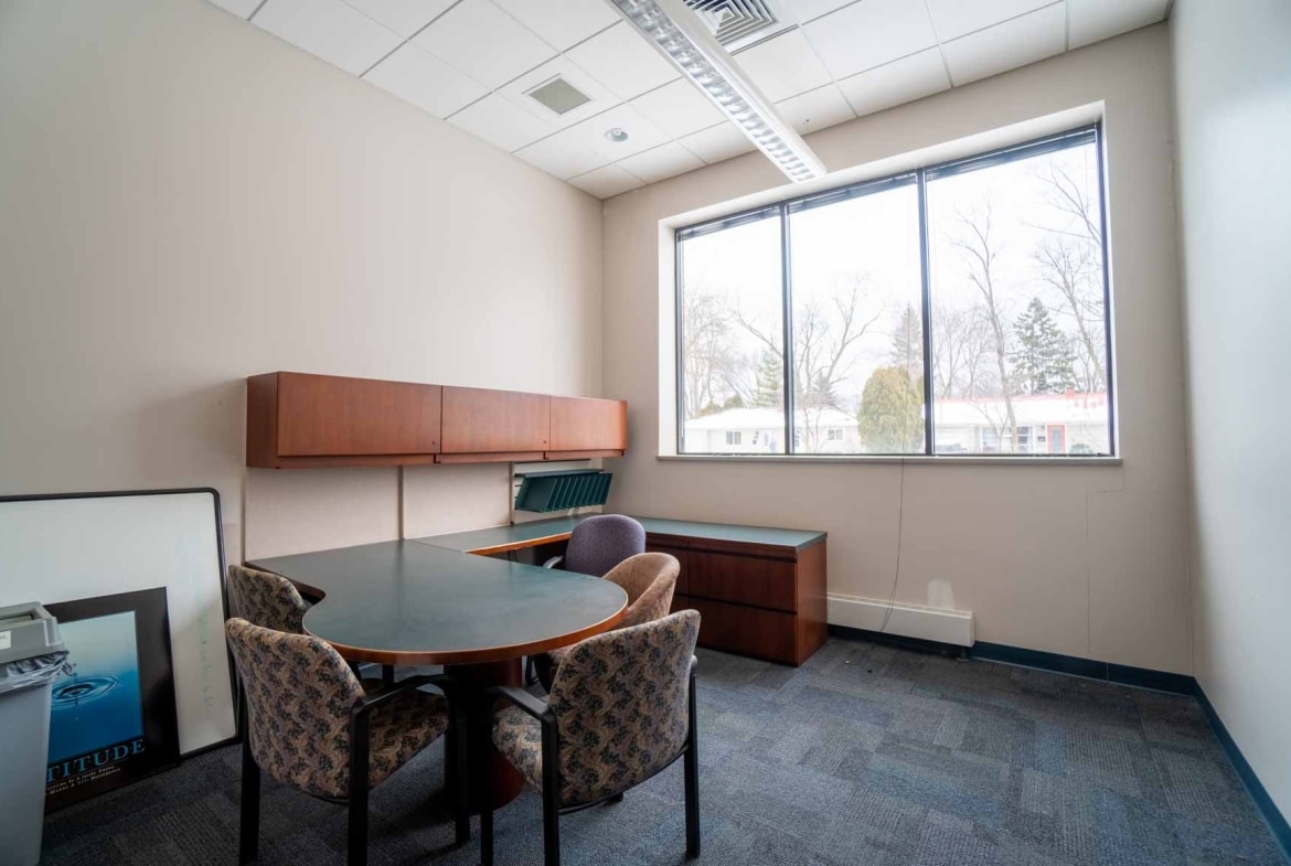 5055 N Lydell Ave | Glendale, WI - Phoenix Investors