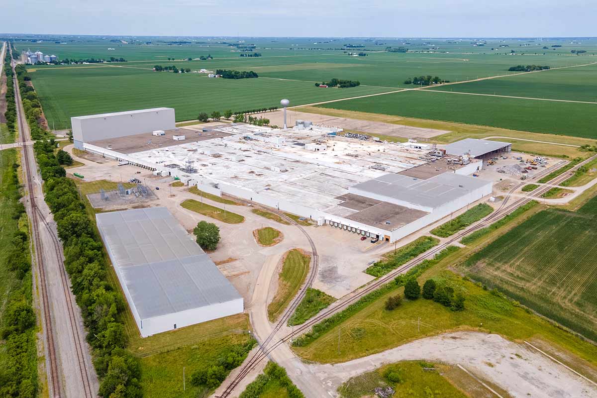 6821 E County Road 1100N, Matoon, IL