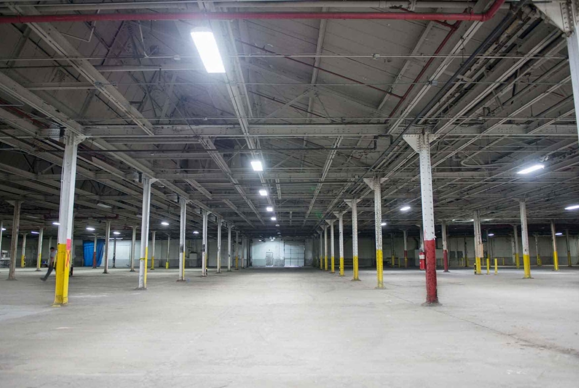 2701 S Coliseum BLVD - Phoenix Investors