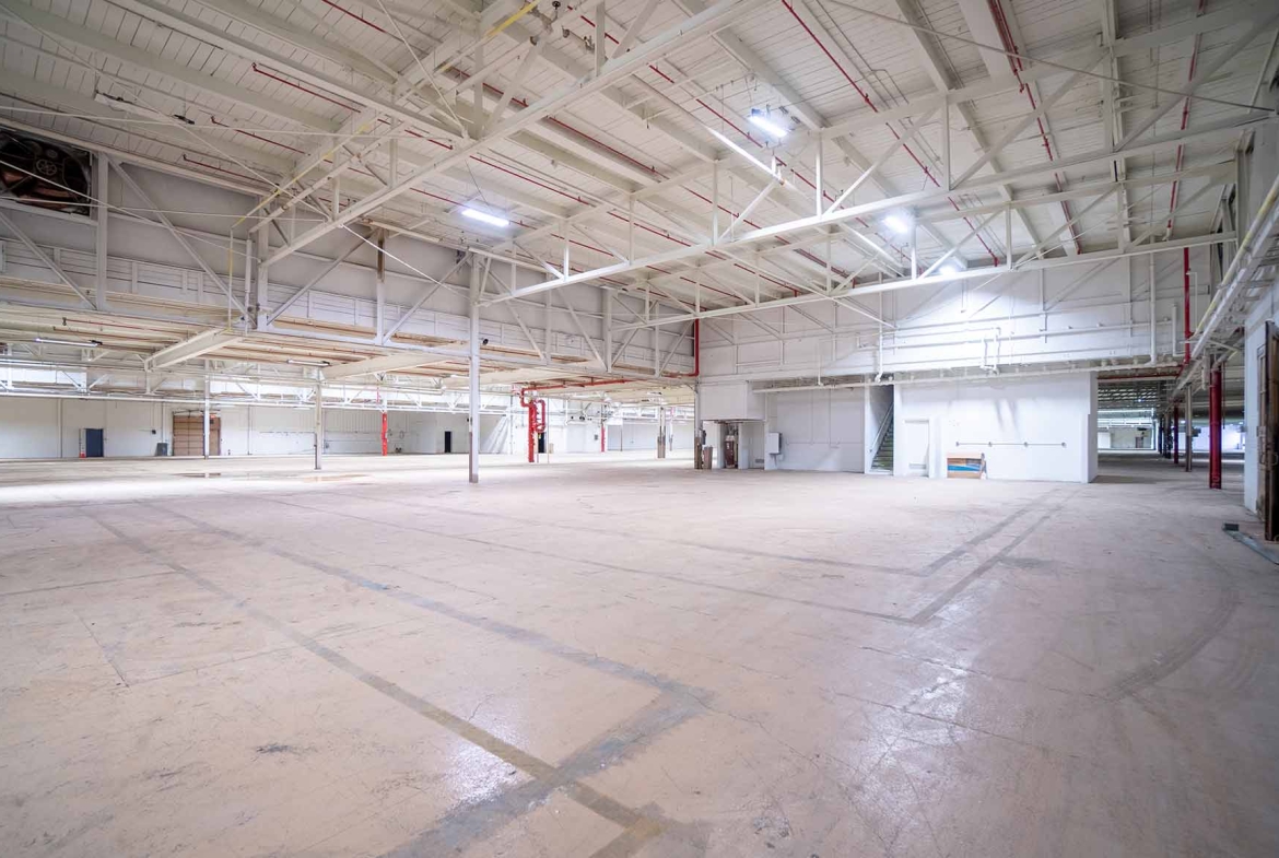 4041 N Richards St | Milwaukee, WI - Phoenix Investors