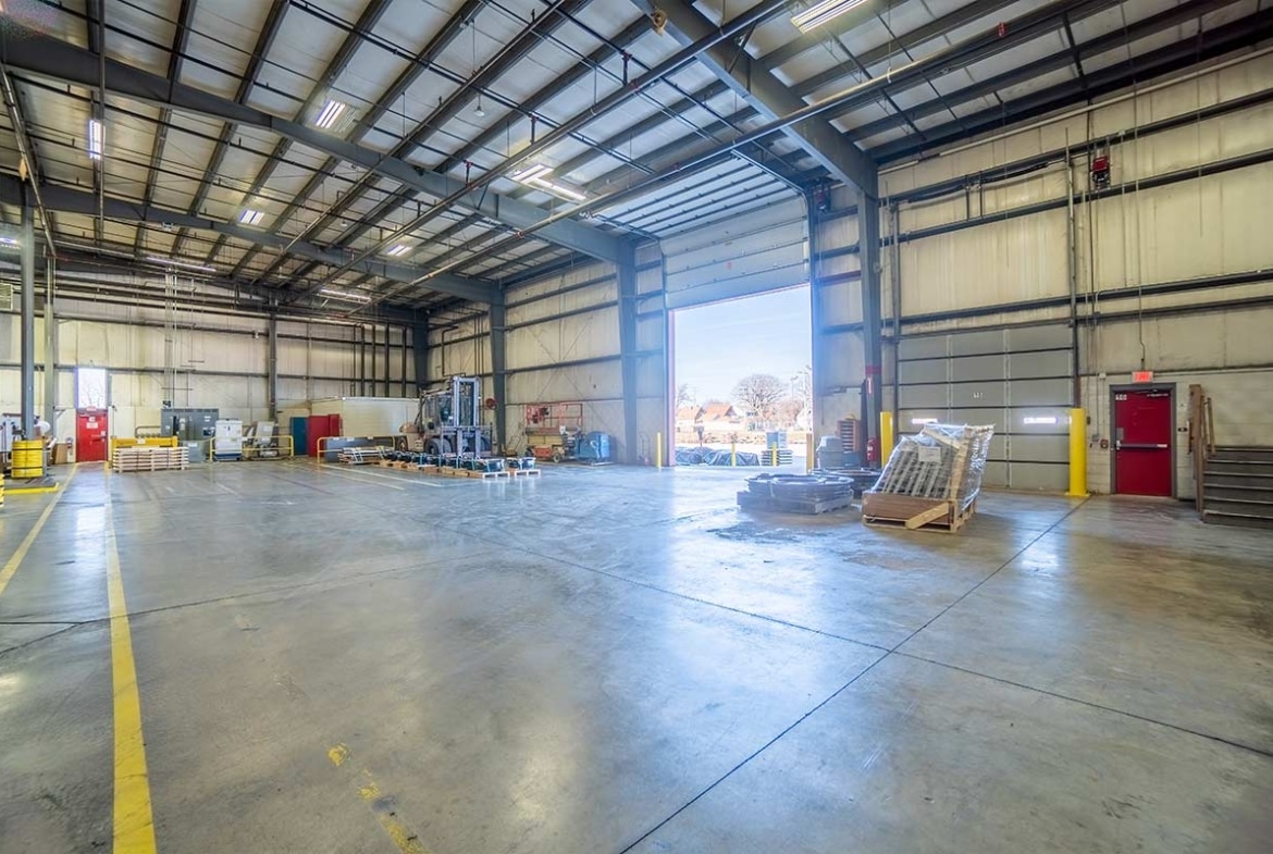 4120 S Kansas Ave | St Francis, WI