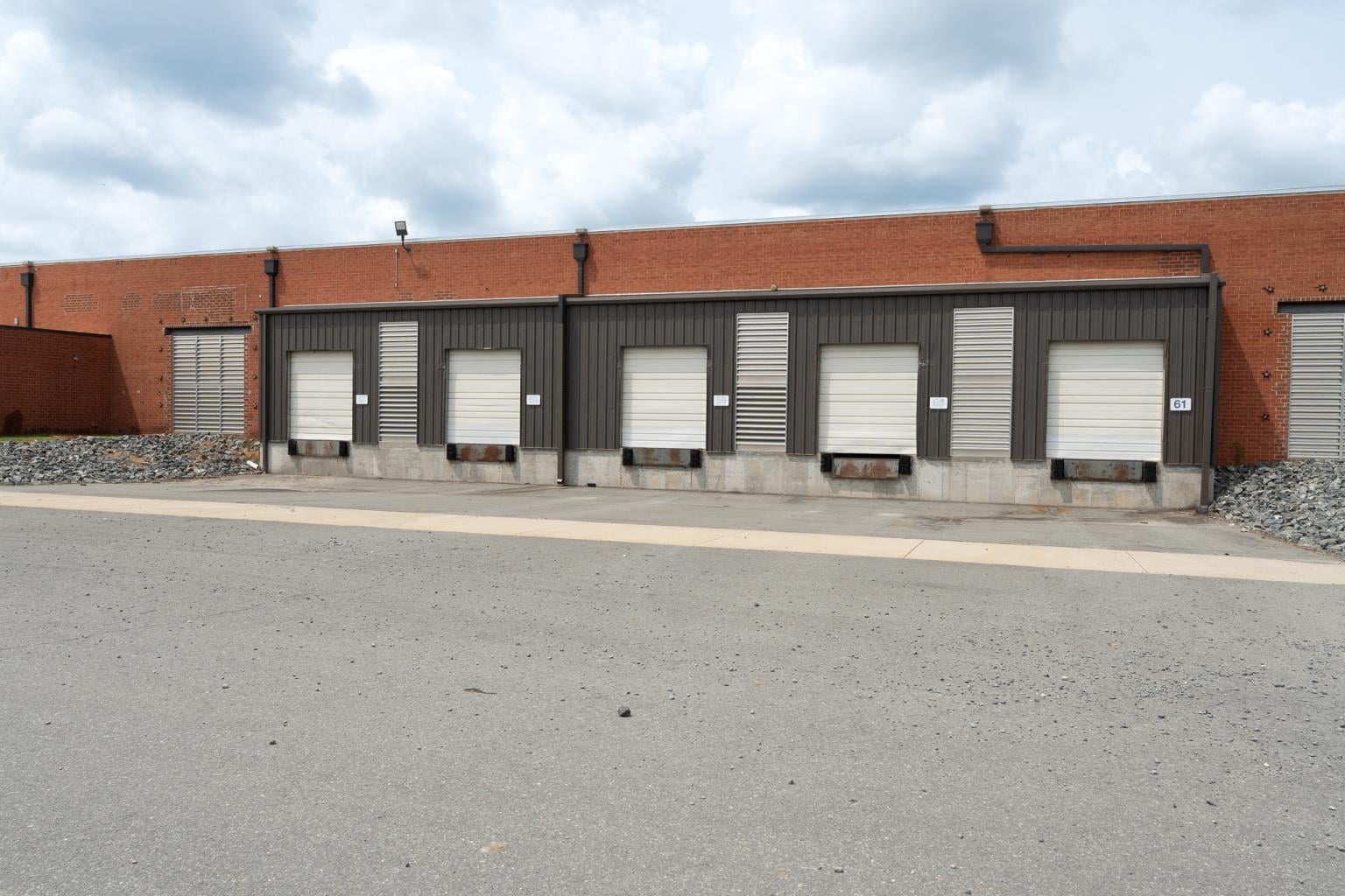401 W Hanes Mill Rd