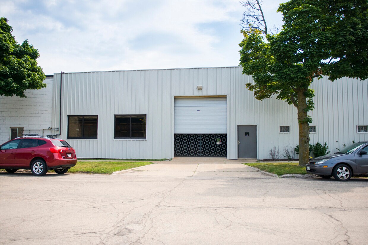 3866-3868 N. Fratney St