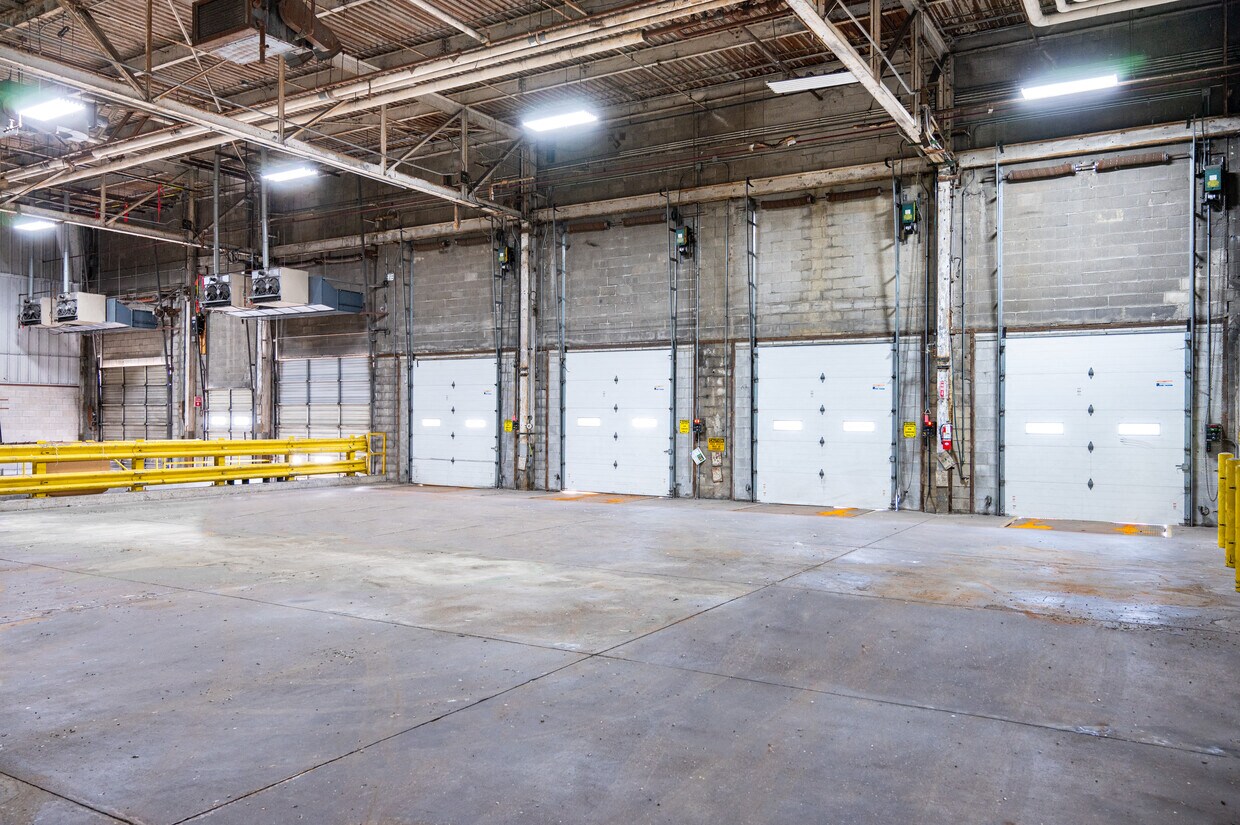 1250 South Walnut St