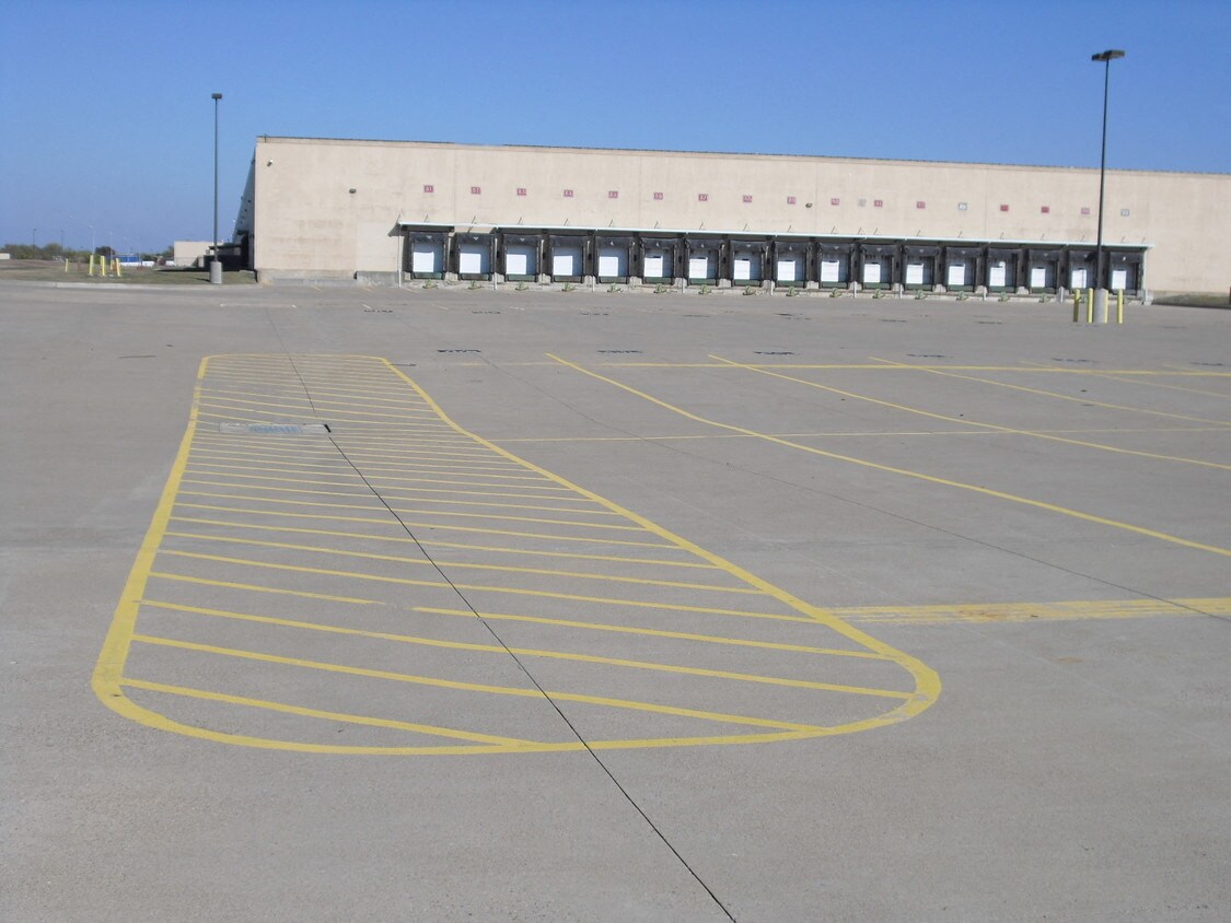 2200 South Business 45