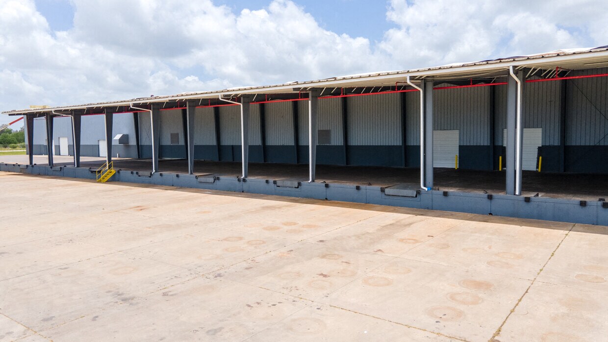 6700 Paredes Line Rd